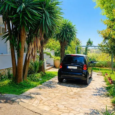 Yucca With Terrace View Starlink And Parking *